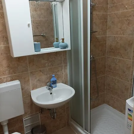 Apartment Studio Apartma Za 3 Osebe Cervar Porat - Istra